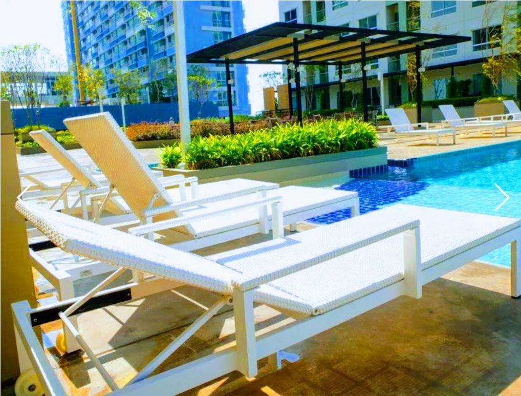 Apartamento Lumpini Seaview Top Floor Jomtien Habitación foto
