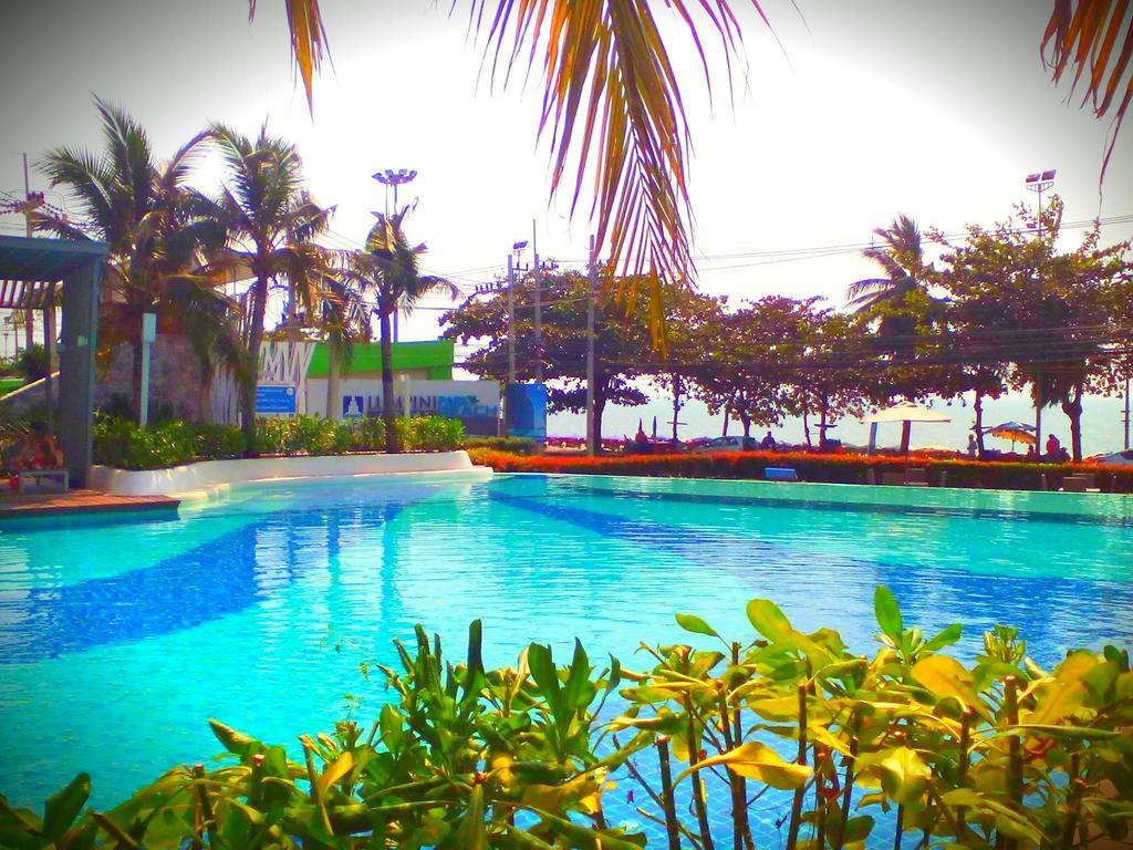 Apartamento Lumpini Seaview Top Floor Jomtien Exterior foto