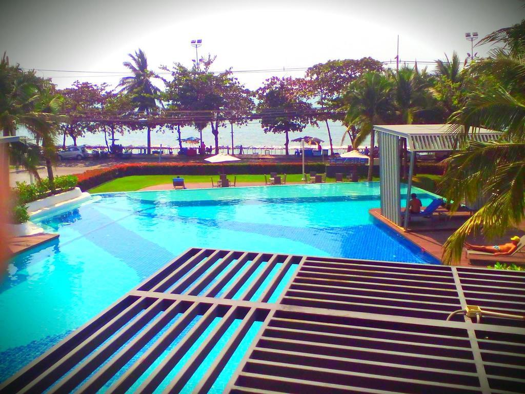 Apartamento Lumpini Seaview Top Floor Jomtien Exterior foto
